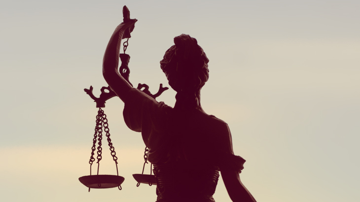 statut justice balance